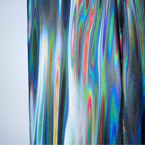 Zara Terez ZT Performance Rainbow Oil Slick Leggings – XS - Picture 2 of 9